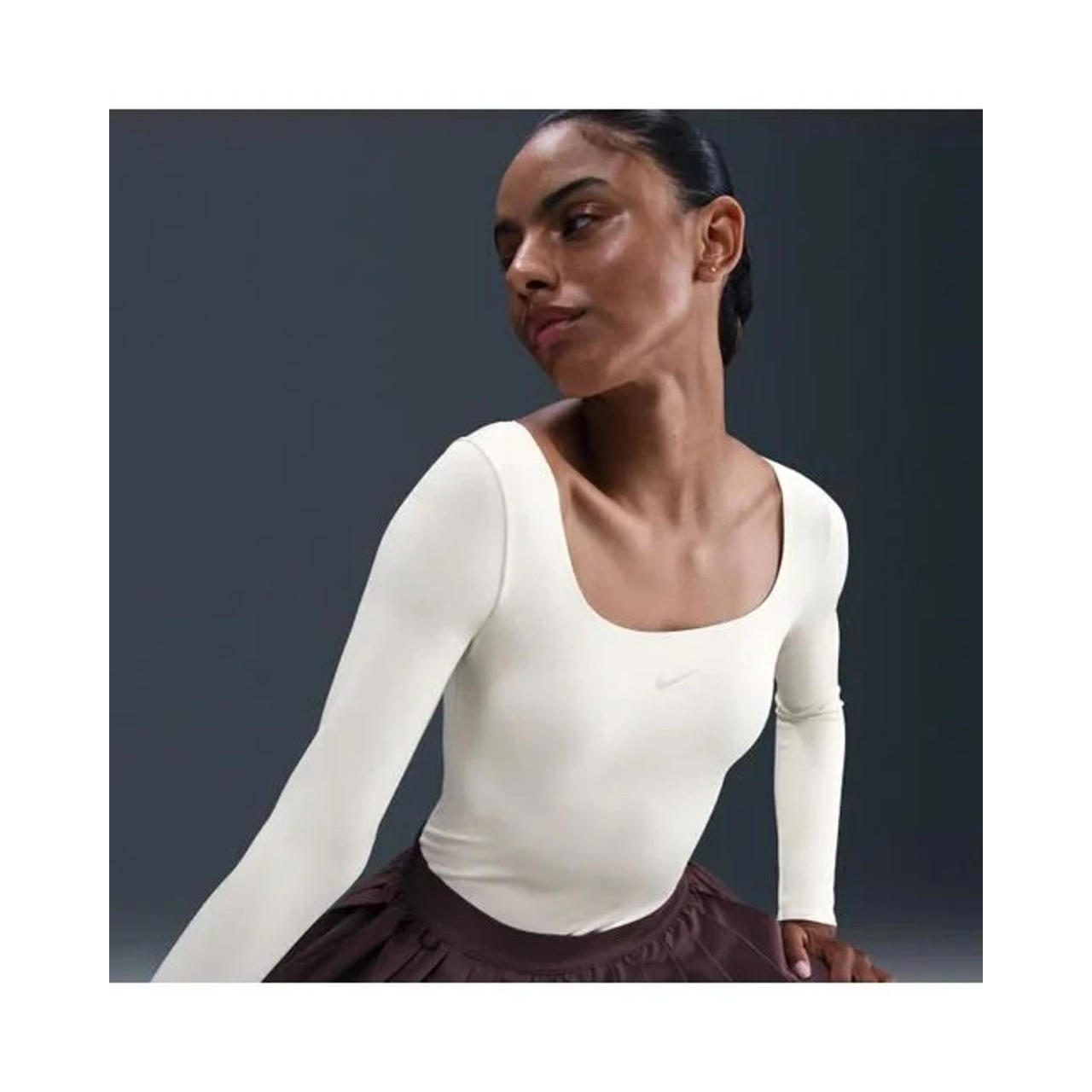 Nwt $80 Nike Women's Form Long-Sleeve Bodysuit-Cream Size Xs Hq8296-104